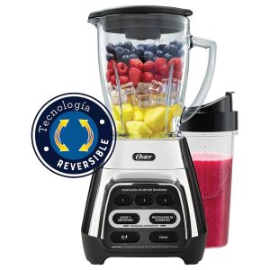 Licuadora Oster pantalla tactil y vaso BLend-N-Go